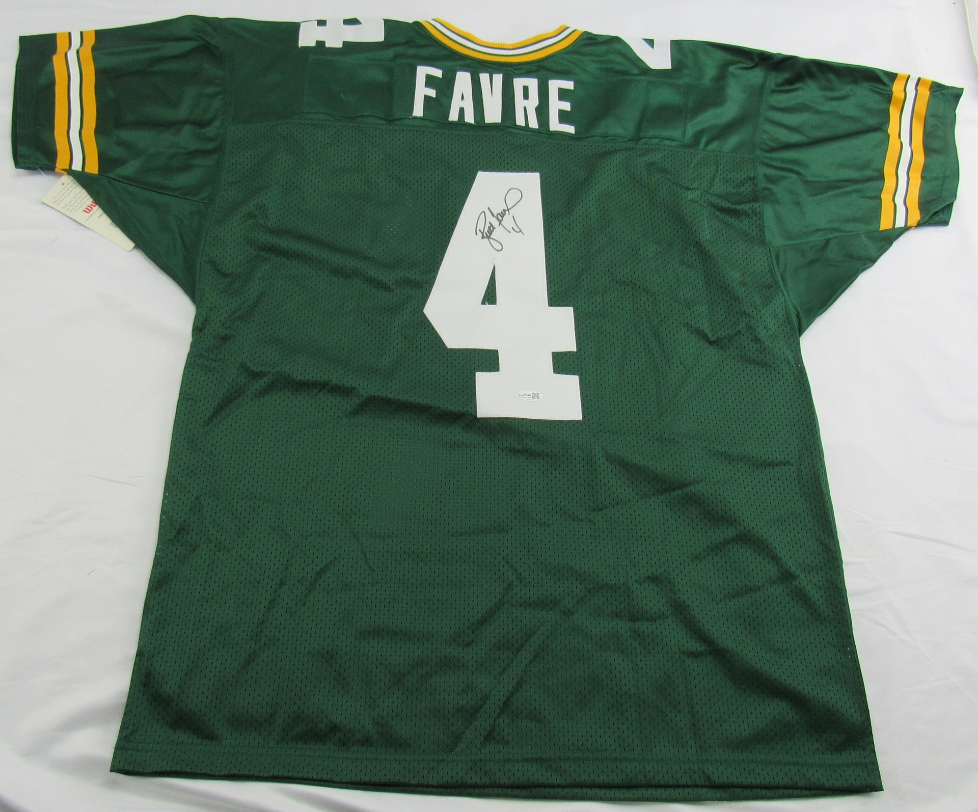 Brett Favre Signed Jersey JSA CM07453 - Image 1