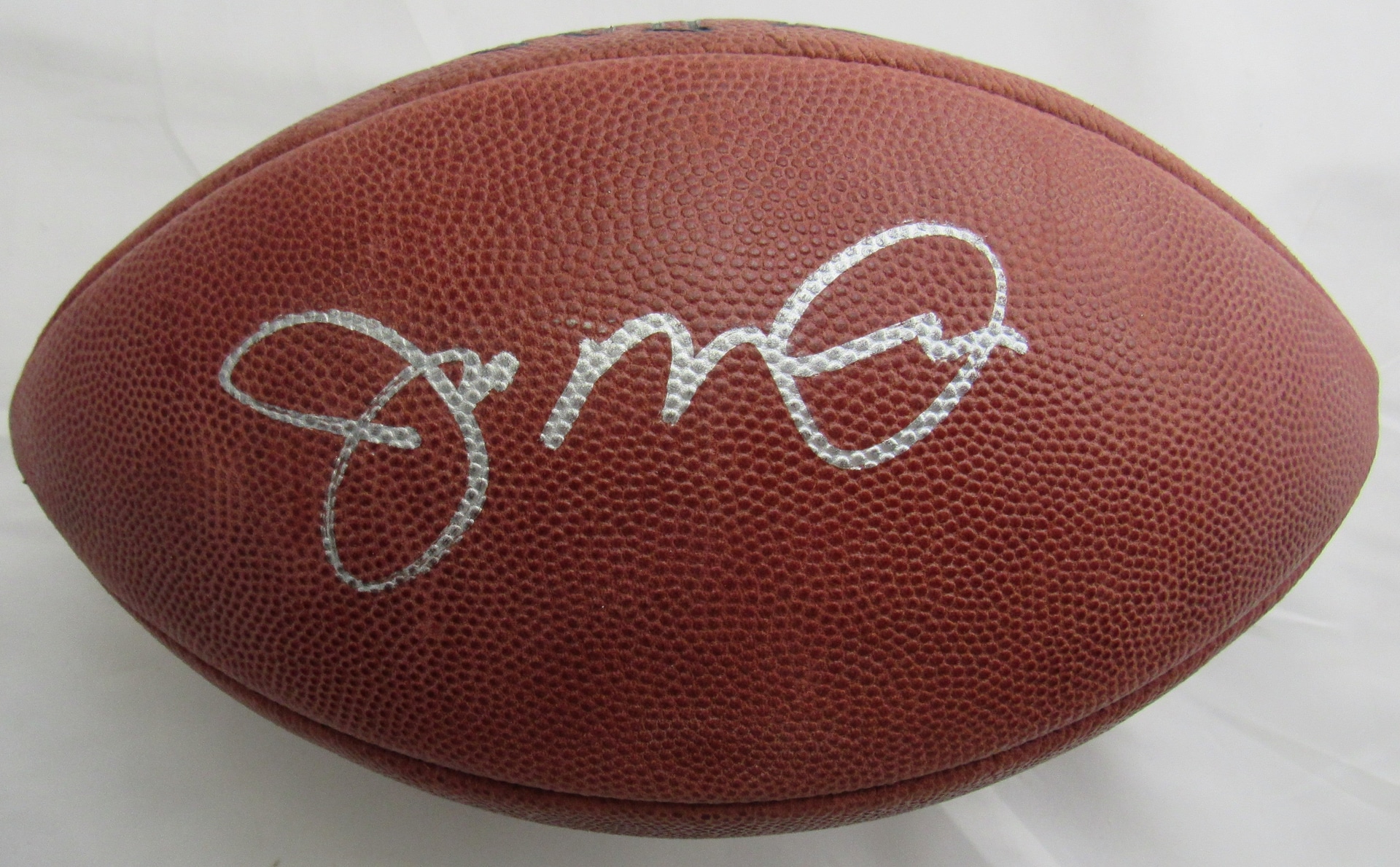 Joe Montana Signed Auto Wilson Football JSA CM07437 - Image 1